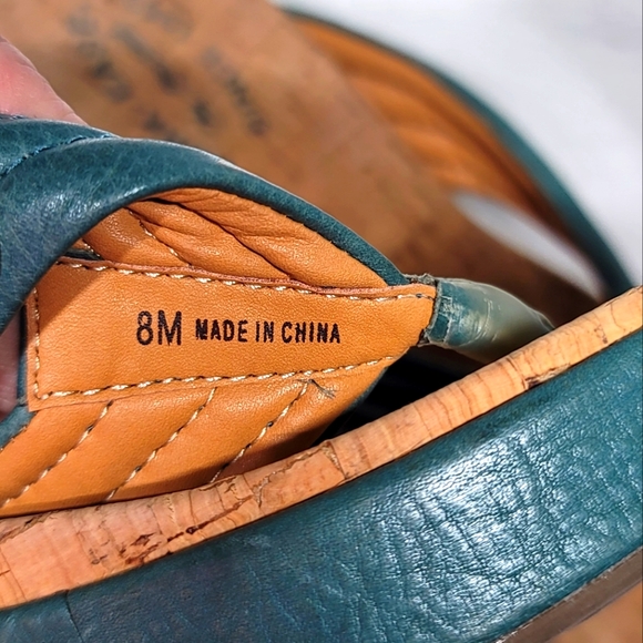 Kork Ease Madison Wedge Flip Flop Sandal Womens Size 8 Teal Leather - Picture 6 of 7
